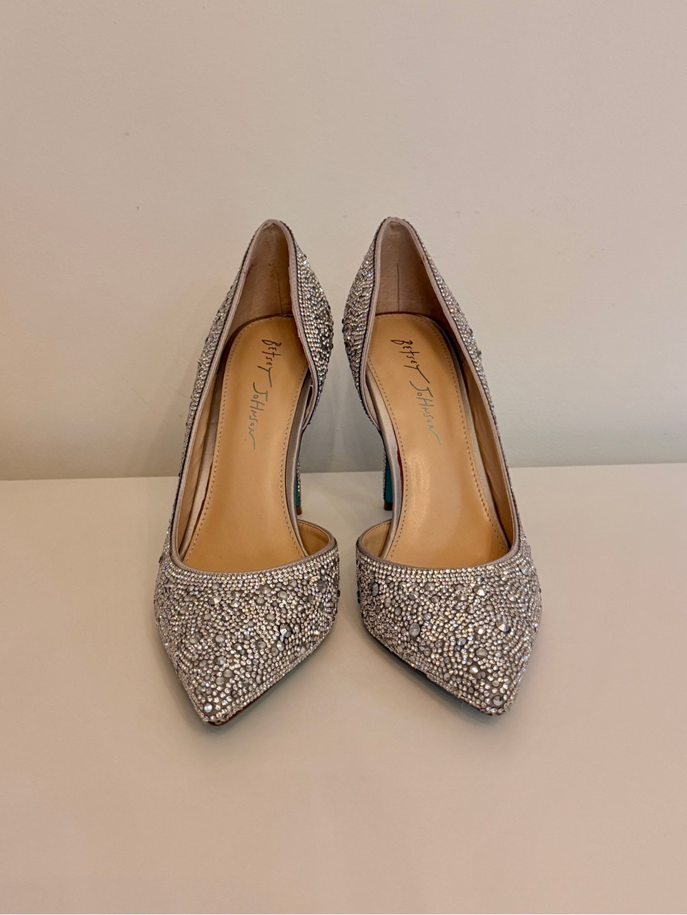 Betsey Johnson Hazil Crystal Silver Rhinestone Pumps | Size 9.5 | Like New